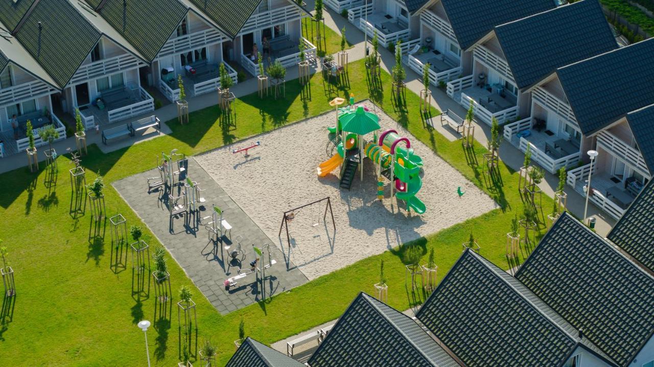 Holiday Park & Resort Ustronie Morskie Buitenkant foto